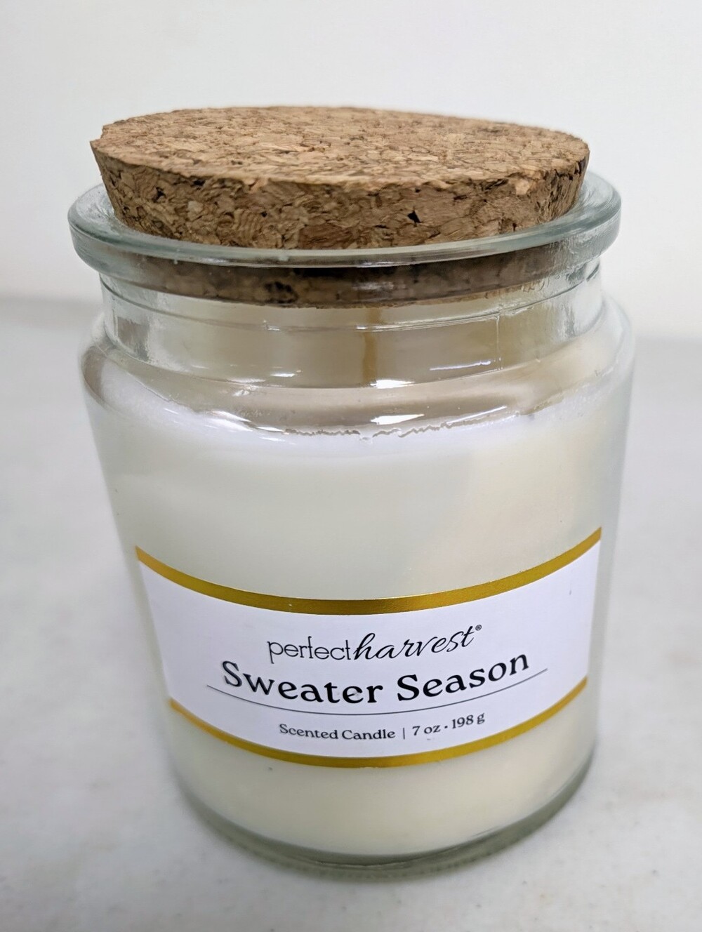 Perfect Harvest Sweater Season Scented Candle 7 oz Glass Jar Cork Lid Fall